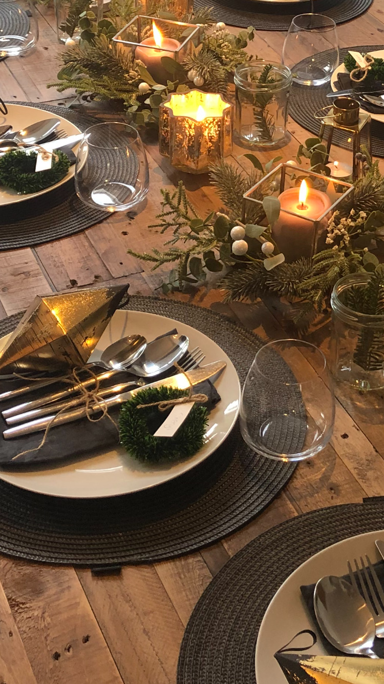 Christmas Table Setting Ideas