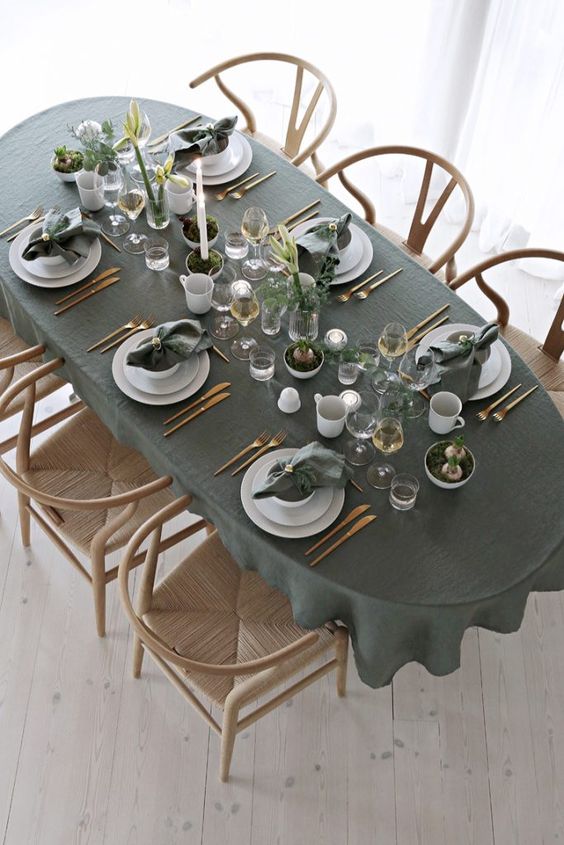 Christmas Table Setting Ideas