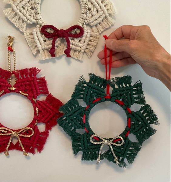 45+ Homemade Christmas Ornament Ideas To Try In 2022