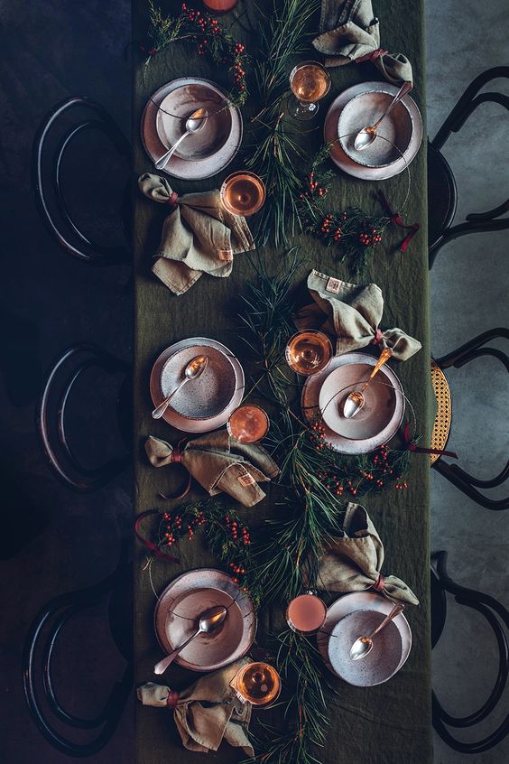 Christmas Table Setting Ideas