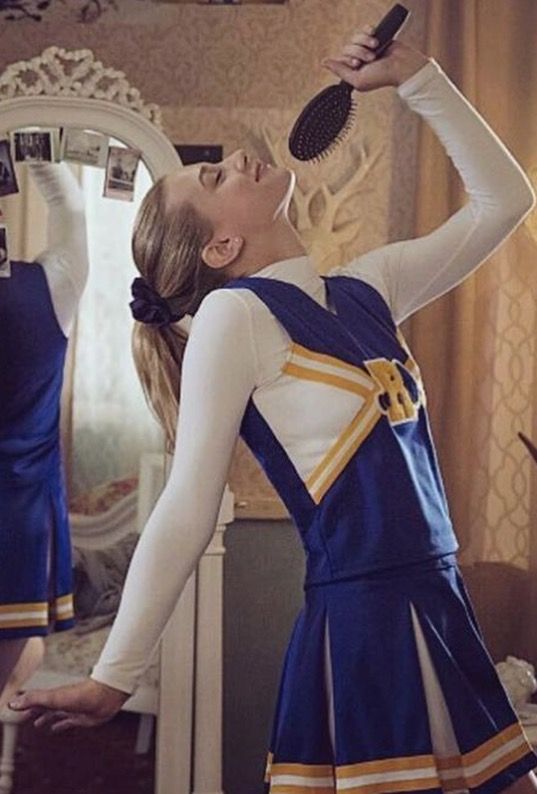 The best Betty Cooper outfits to copy