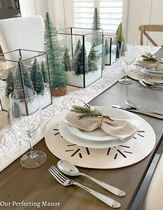 Christmas Table Setting Ideas