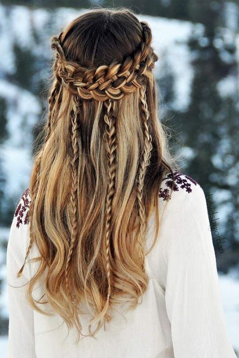 The top cute winter hairstyles 