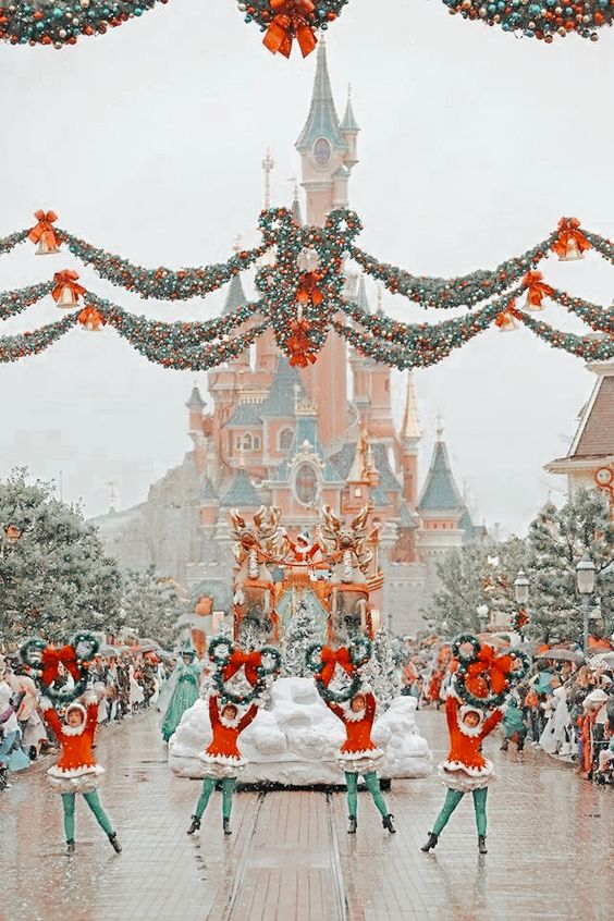 disney christmas wallpaper backgrounds