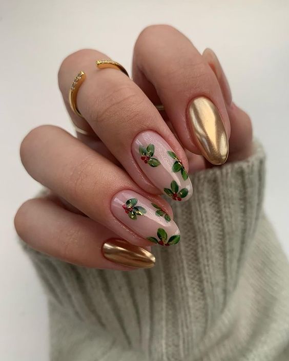 The best Christmas nails, Christmas nail designs, and Christmas nail ideas to try this year