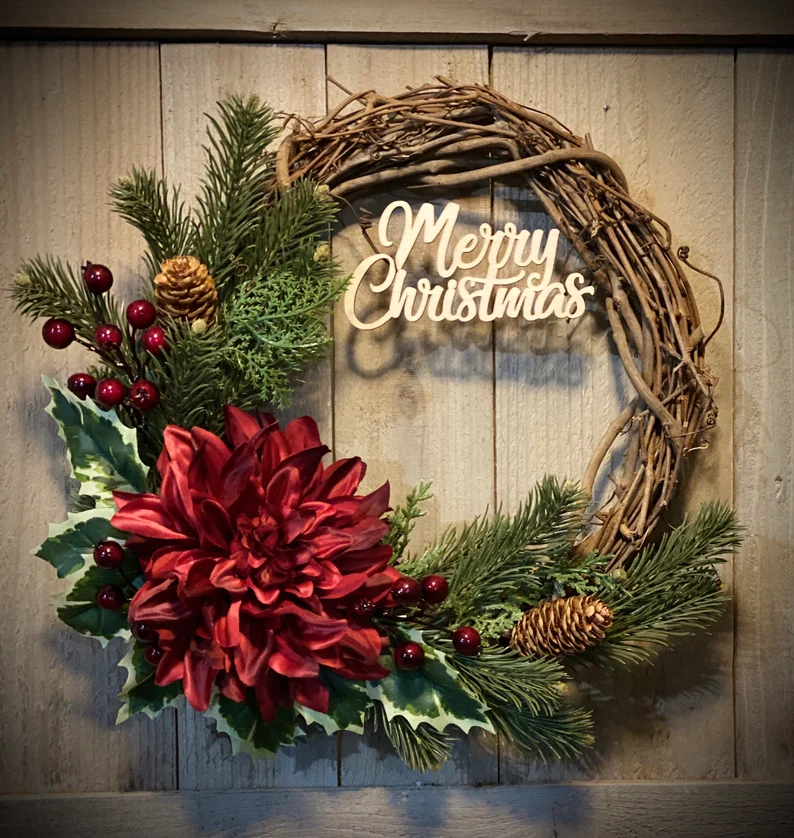 The best Christmas wreaths on Etsy