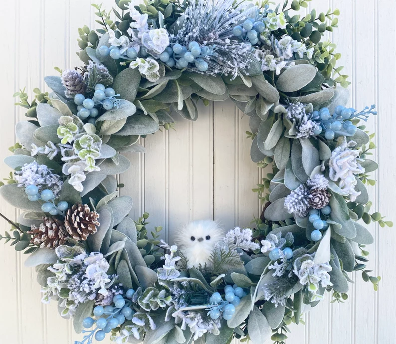 The best Christmas wreaths on Etsy