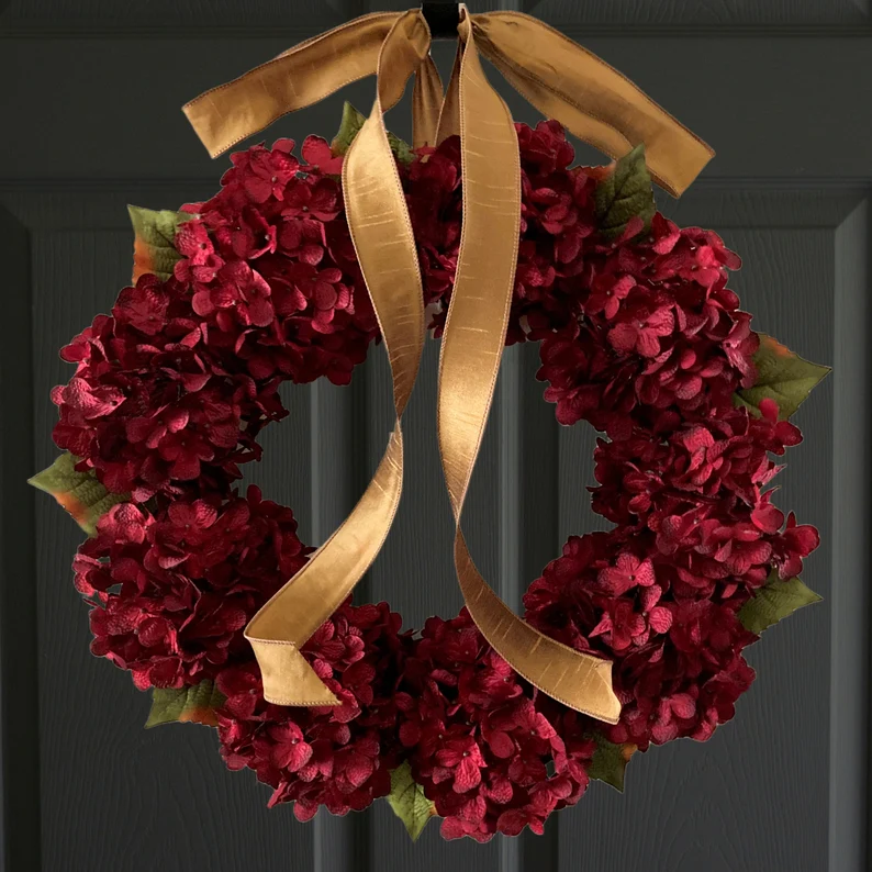 The best Christmas wreaths on Etsy