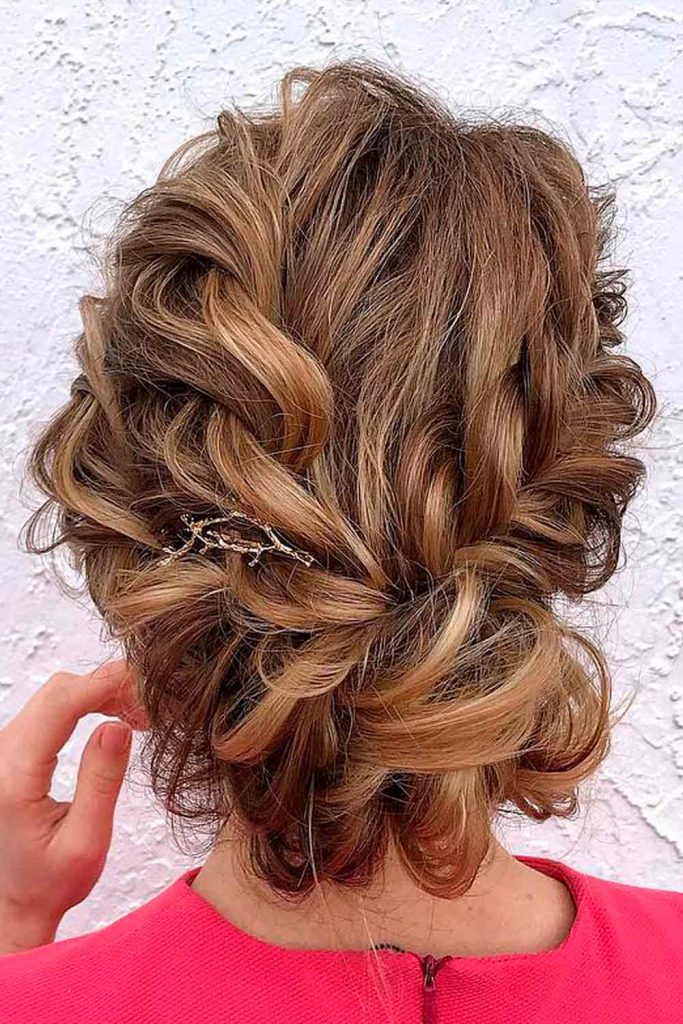 The top cute winter hairstyles