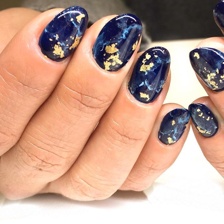 The best January nails, January nail designs, January nail ideas, and winter nails to do right now