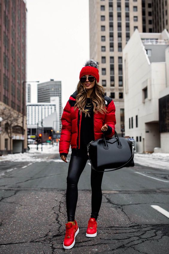 The top cute snow outfits, winter outfits, and snow bunny outfits for chic winter style