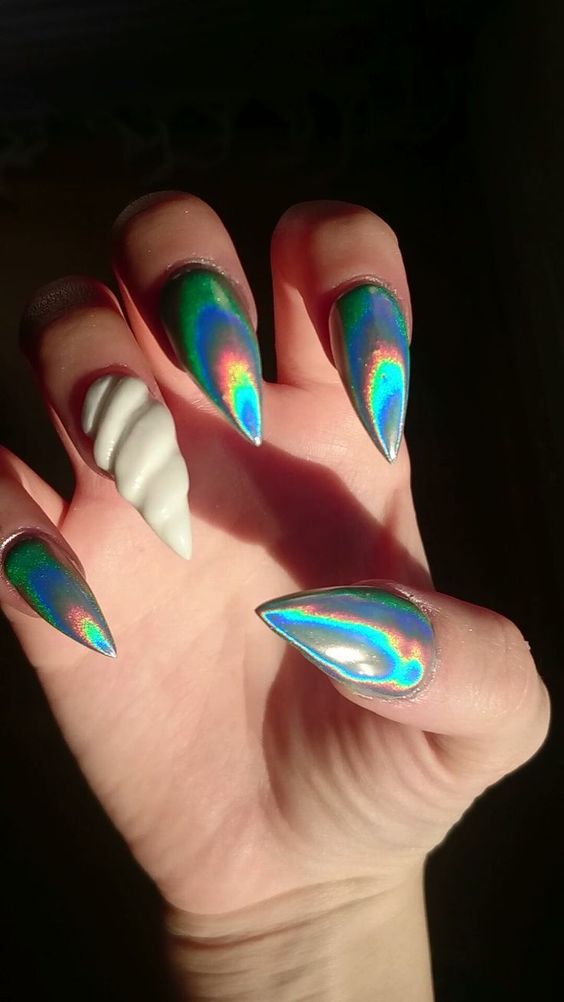 Unicorn nails and unicorn nail designs to try