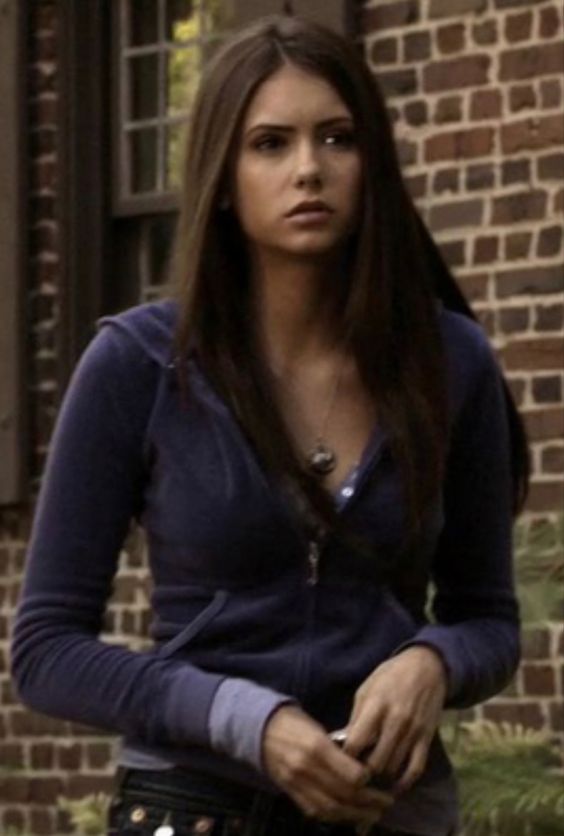 The best Vampire Diaries outfits