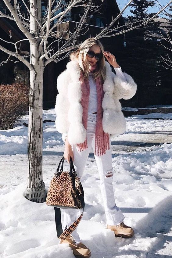 The top cute snow outfits, winter outfits, and snow bunny outfits for chic winter style