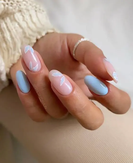 Baby blue nails and baby blue nail designs