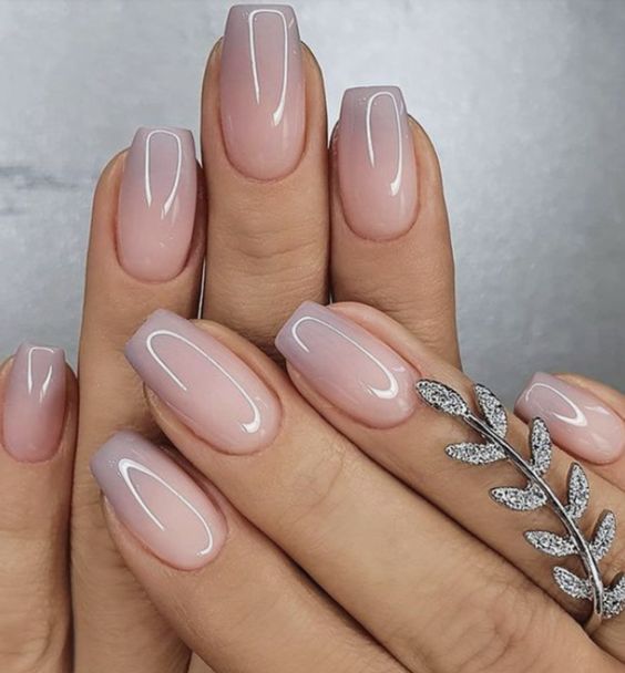 The best January nails, January nail designs, January nail ideas, and winter nails to do right now