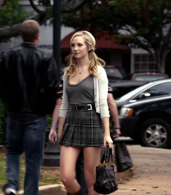 The best Vampire Diaries outfits