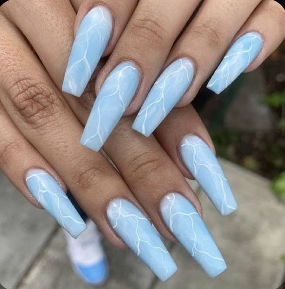 Baby blue nails and baby blue nail designs