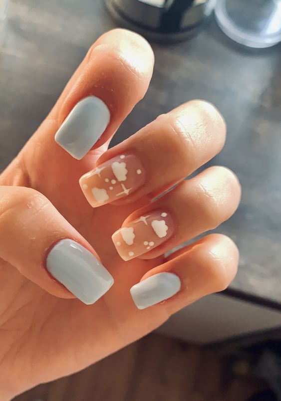 Baby blue nails and baby blue nail designs