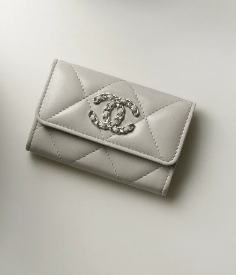 The best designer card holders - FifthAvenueGirl.com