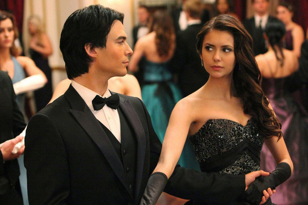 The best Vampire Diaries outfits
