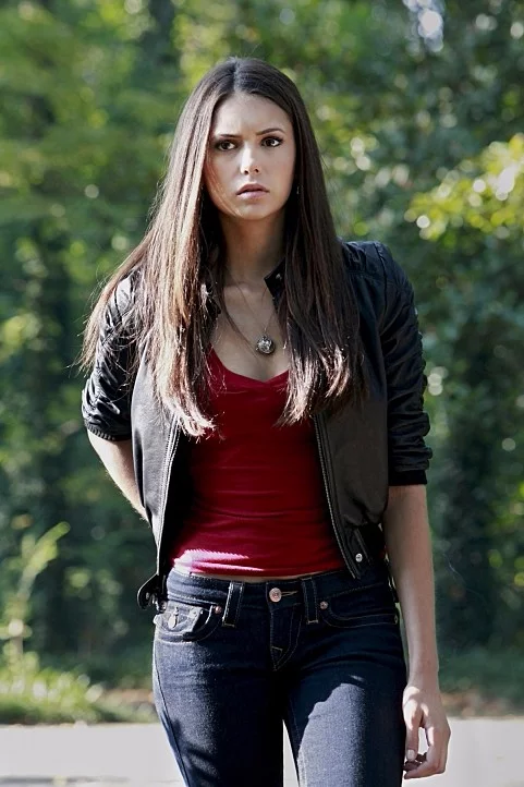 The best Vampire Diaries outfits