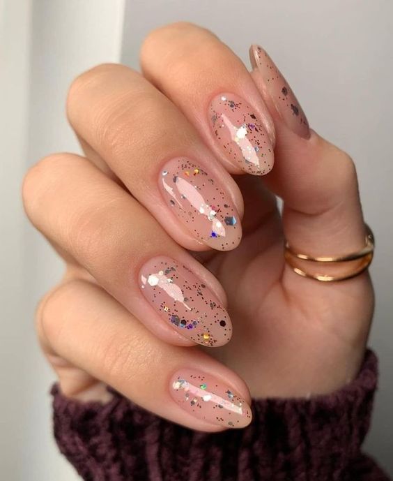 The best January nails, January nail designs, January nail ideas, and winter nails to do right now