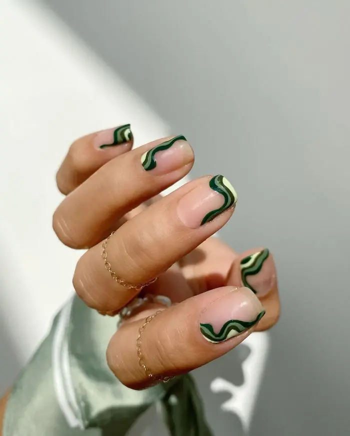 mejora tu juego de uñas con estos 35 impresionantes diseños en verde