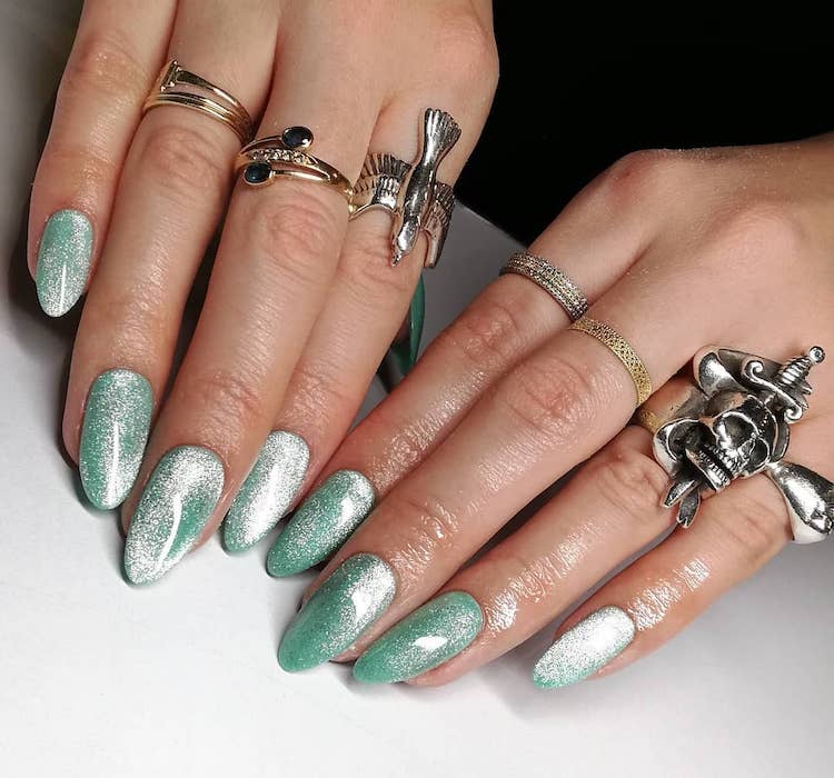 Emerald green nails and emerald green nail designs to try