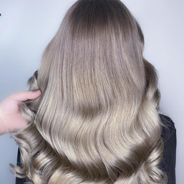 40+ Best Winter Blonde Hair Colors To Try This Year | Chasing Daisies