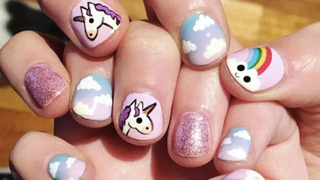 Unicorn nails and unicorn nail designs to try