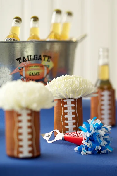 Super Bowl party decorations and Super Bowl party decor ideas