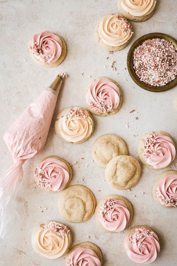 Valentine's Day sugar cookie recipes | Valentine's sugar cookie recipes