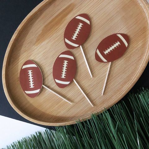 Super Bowl party decorations and Super Bowl party decor ideas