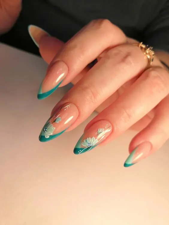 The best April nails and April nail designs for your spring nails