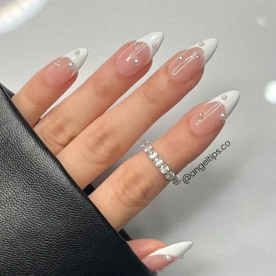 The best graduation nails and graduation nail designs