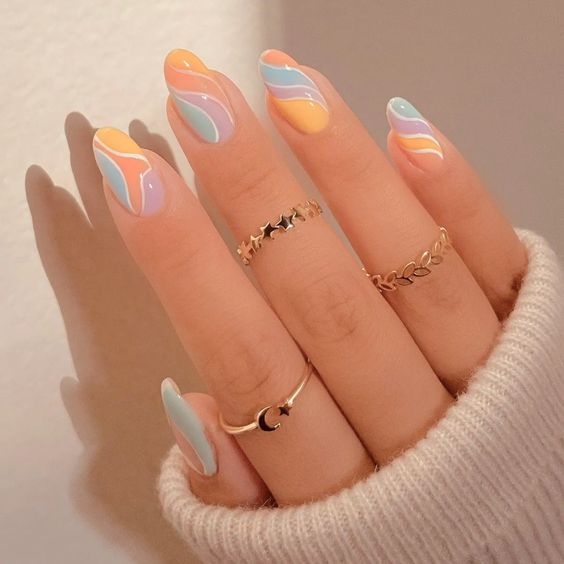 The best April nails and April nail designs for your spring nails
