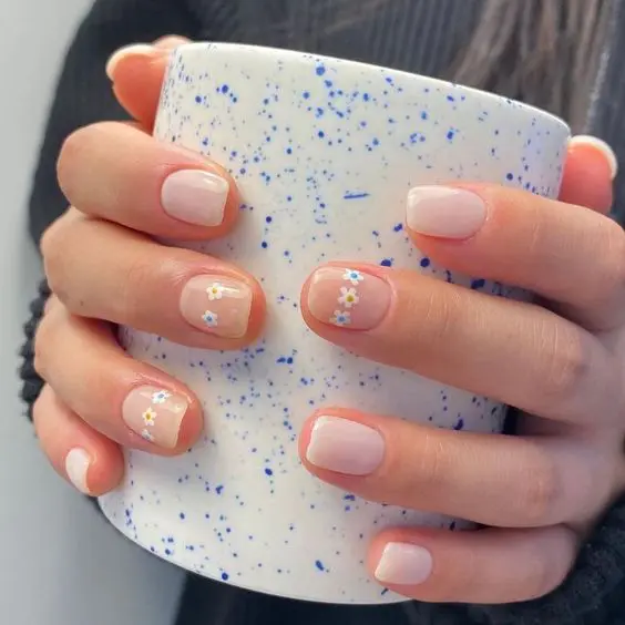 The best April nails and April nail designs for your spring nails