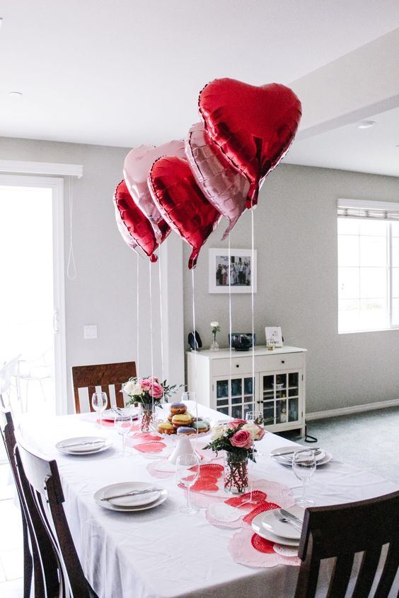 Valentine's Day decoration ideas and Valentine's decor ideas