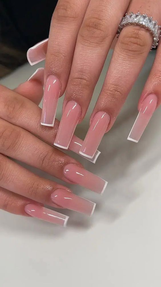 The best April nails and April nail designs for your spring nails