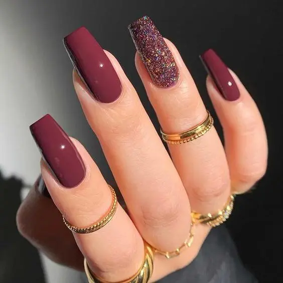 The best graduation nails and graduation nail designs