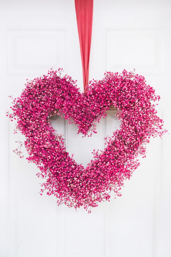 Valentine's Day decoration ideas and Valentine's decor ideas