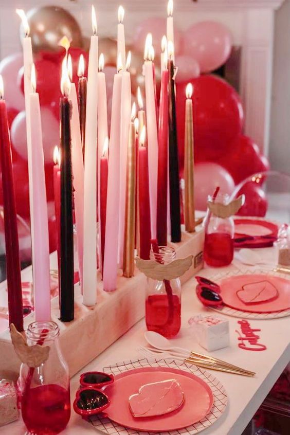 Valentine's Day decoration ideas and Valentine's decor ideas