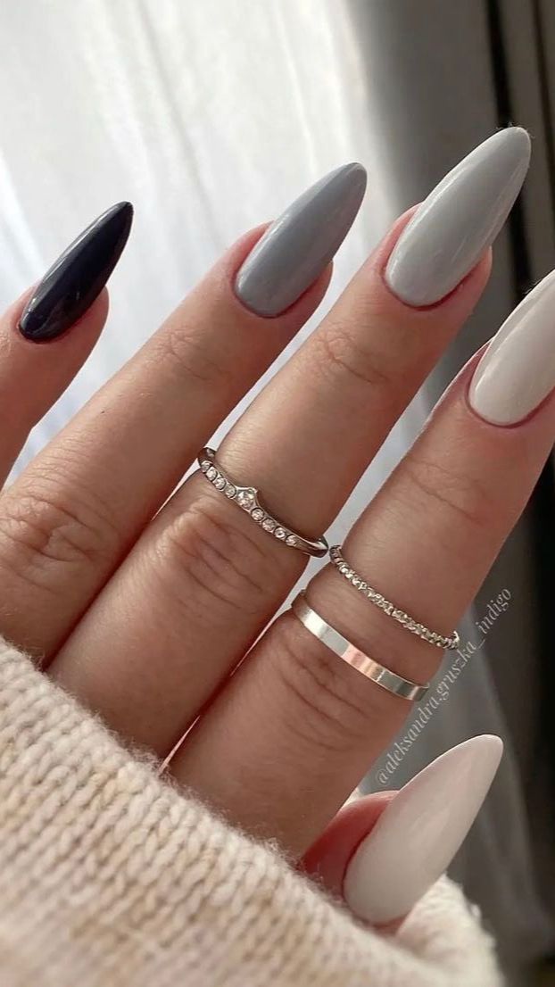 The best graduation nails and graduation nail designs