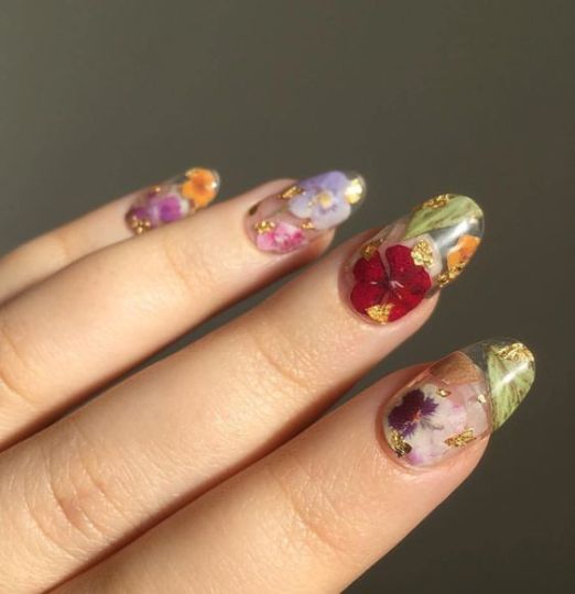 The best March nails, March nail ideas, March nail designs, and spring nails to do this year