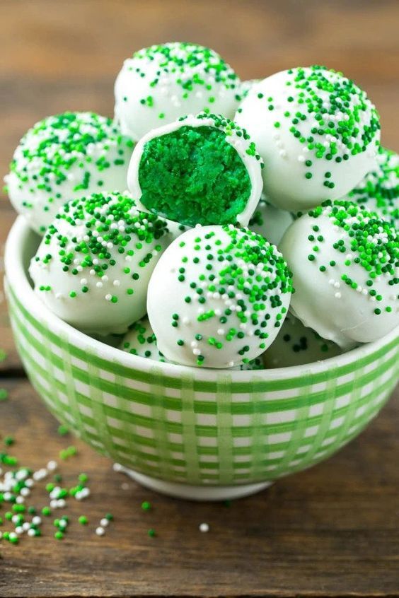 Saint Patrick's Day recipes and Saint Patrick's Day food to make