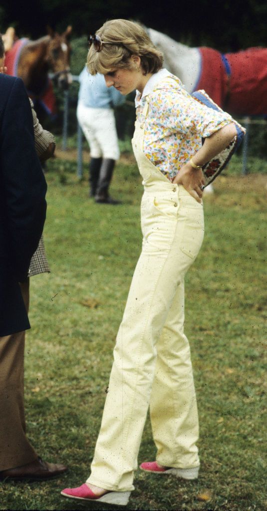 The best Princess Diana outfits, style, and fashion to copy