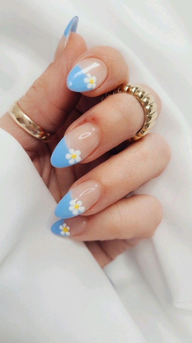 The best April nails and April nail designs for your spring nails