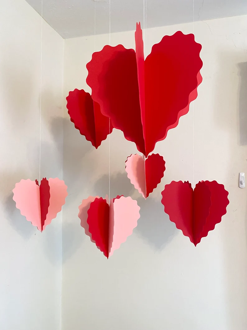 Valentine's Day decoration ideas and Valentine's decor ideas