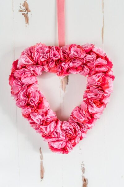 50+ Valentine's Day Crafts To DIY This Year At Home | Chasing Daisies